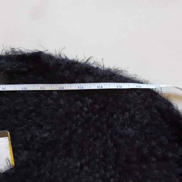 KENNETH COLE Reaction Sweater - Picture 9 of 15